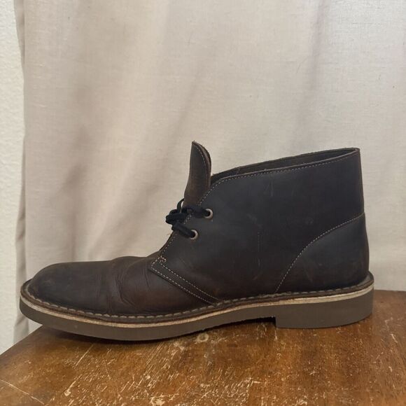 UNWORN Clarks Chukka Boots Mens 9.5 Brown Tussock Lace Up Casual Comfort Leather - Picture 3 of 14